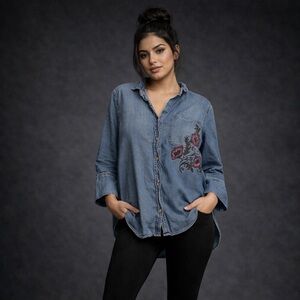 Velvet Heart 100% Tencel Lightweight Floral Denim Shirt, size large.